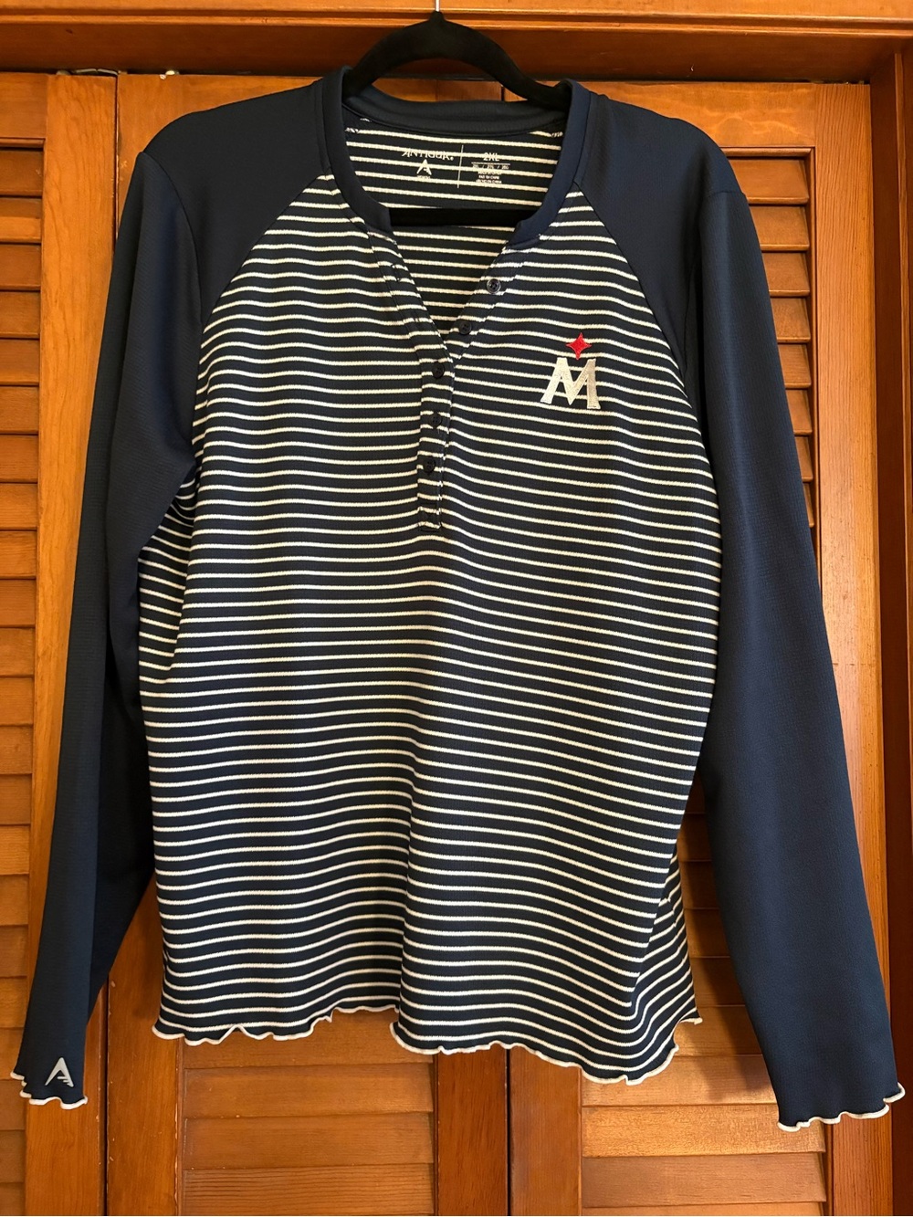 Long sleeve shirt
